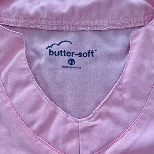 Butter Soft V Neck Scrub Top - size XSMALL